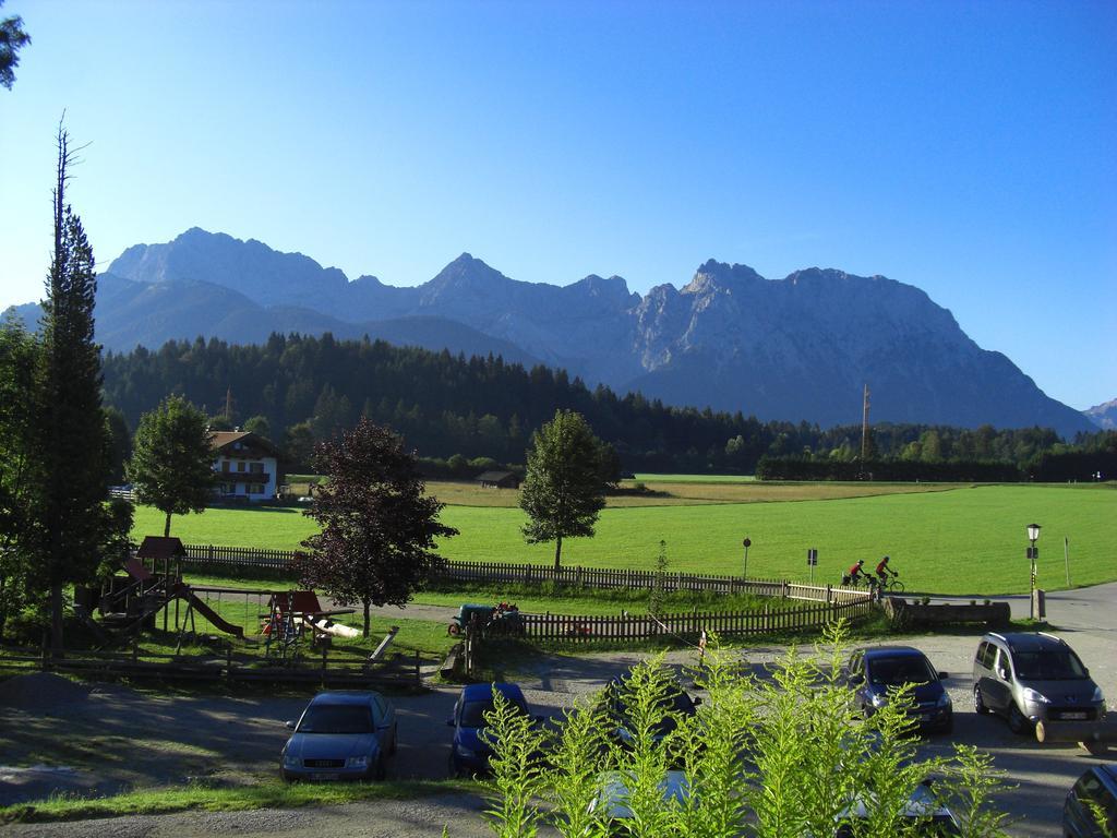 Ferienhotel Barmsee Krün エクステリア 写真