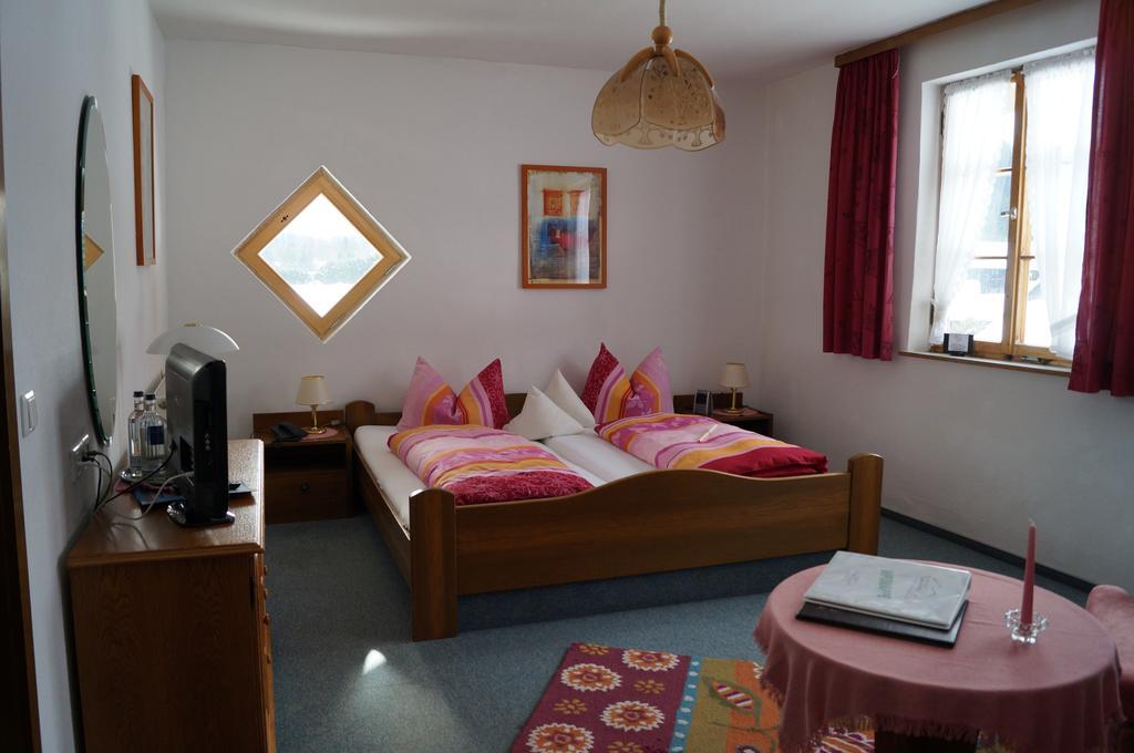 Ferienhotel Barmsee Krün エクステリア 写真